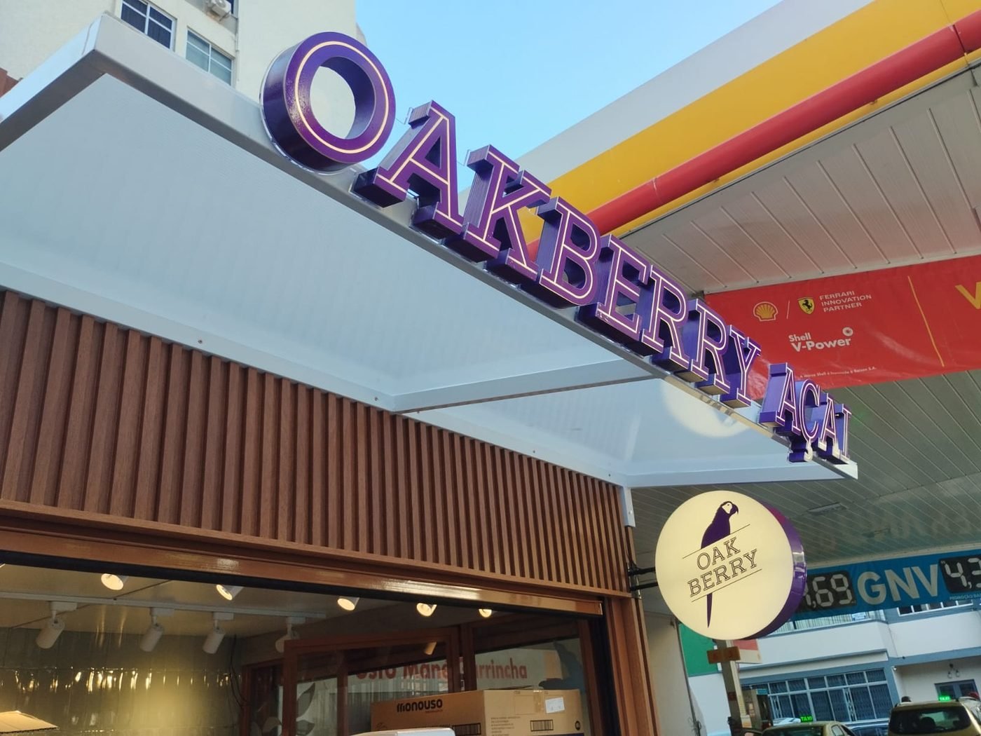 Letreiro de fachada Oakberry Açaí
